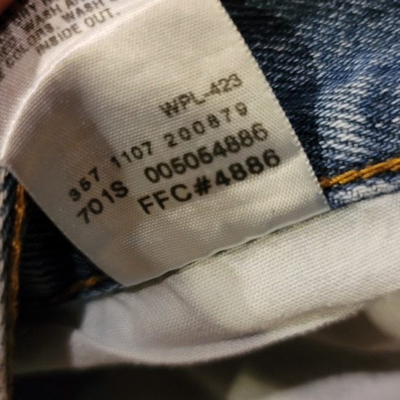 Vintage Levi 505 High Rise Straight Leg Medium Wash Repurposed Jeans Size 36 - Picture 9 of 10